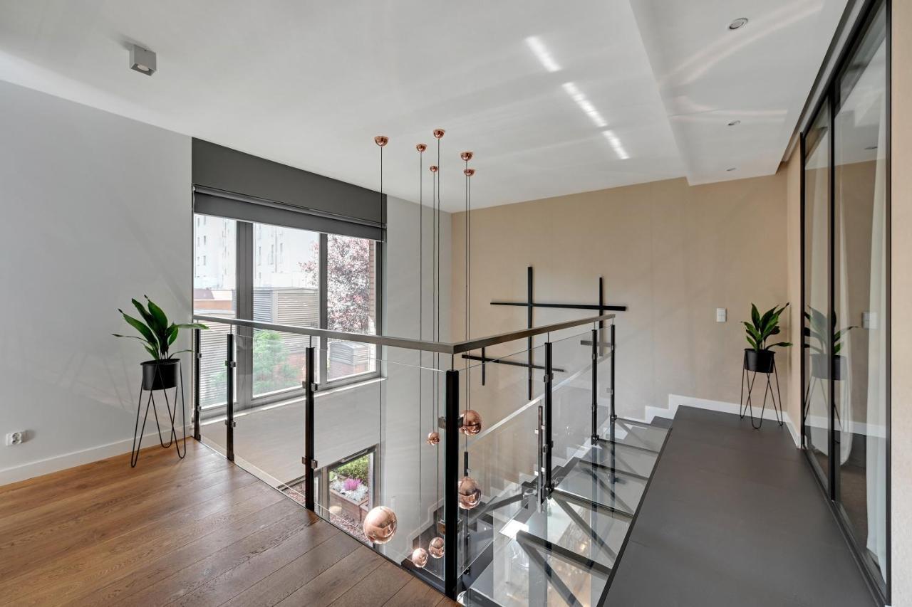 Huoneisto Waterlane Riverside - Spa, Pool, Gym & Parking By Downtown